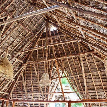 ホテル Zanzigo ナングウィ エクステリア 写真